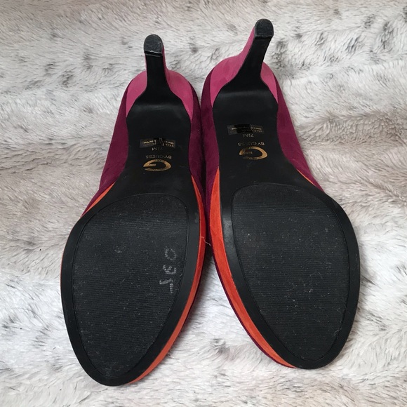G by Guess Fun Platform Pumps Size 7.5 - Picture 3 of 7